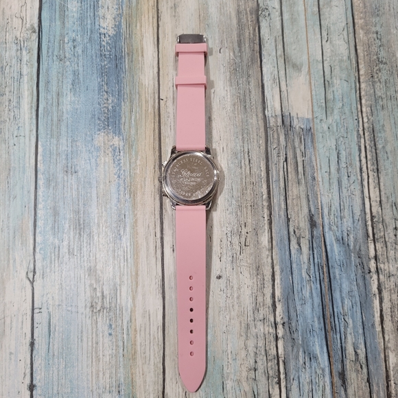 Geneva Silicone Watch Analog. - Picture 4 of 10